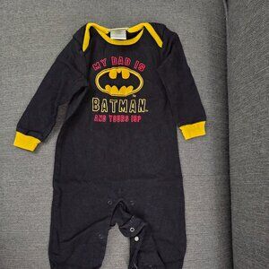 NEW DC Comics Size 12 to 18 months Batman jumpsuit romper sleeper onesie
